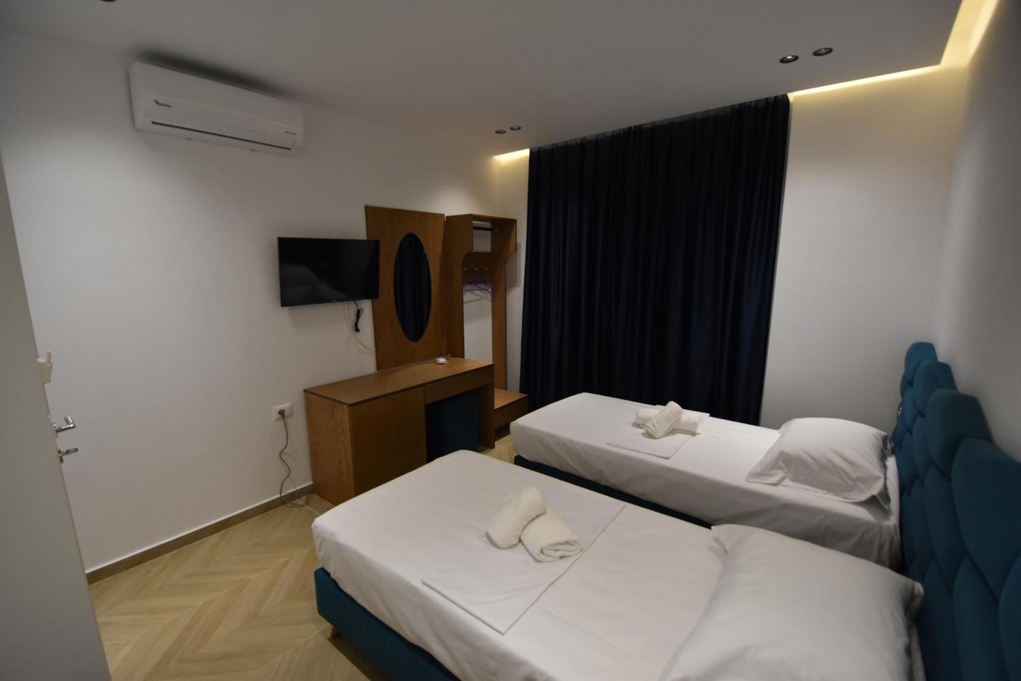 Agimi Hotel Ksamil Extérieur photo